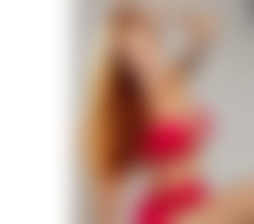 Jully 🇧🇷 Brazilian | 18 years old | New in town