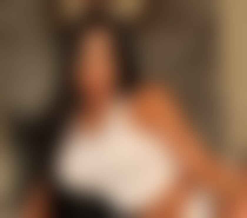 Escorts Bradford City Centre Bradford - Photos for Lana 🇧🇷 Brazilian | 18 years old | New in town