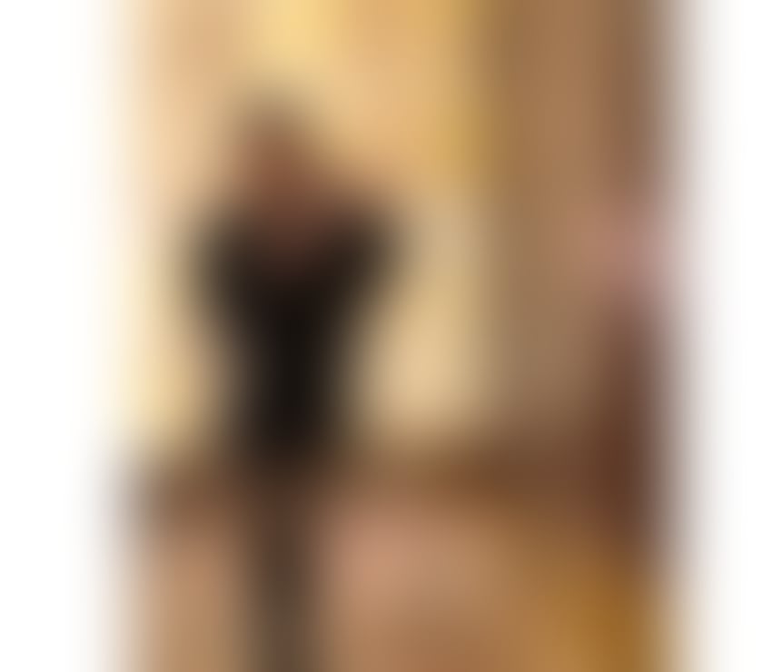 Escorts West London Hounslow - Photos for Luna Brasilian hot 🥳🥂🍾🎉🎊