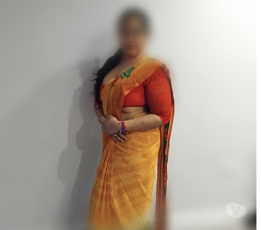 Escorts Bedfordshire Luton - Photos for REENA SOUTH INDIAN TAMIL GIRL NEW IN LUTON