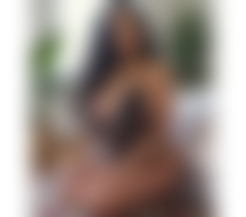 Escorts Edinburgh Edinburgh - Edinburgh - Photos for Mature Venezuelan woman with naturally large breasts