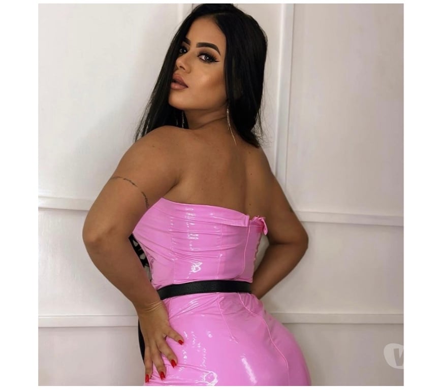 Escorts Surrey Woking - Photos for Julia 🌹Sexy Party Girl 🥂