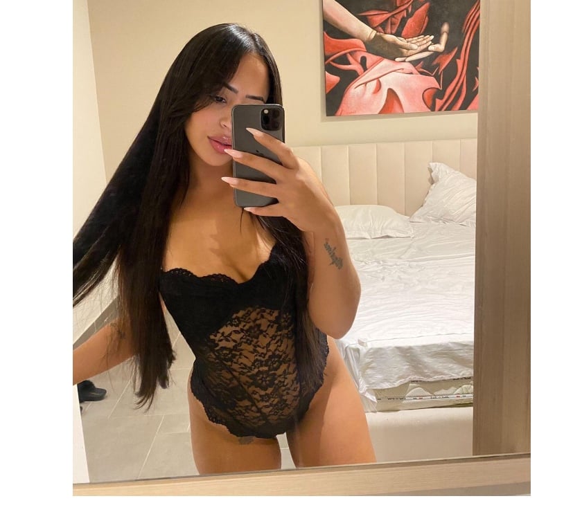 Escorts South East London Penge - South East London - Photos for 👅Brazilian Alanys Party Girl 🥳 New musa in Town 24 7