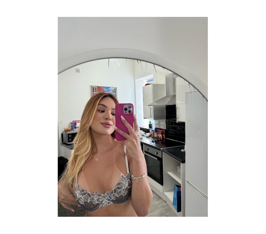 Trans Escorts Buckinghamshire Milton Keynes - Photos for Sweet Mea Blond