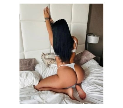 Escorts Balderton Newark and Sherwood - Photos for 💦Sexy and gorgeous Brunette 🫦outcall 🔞