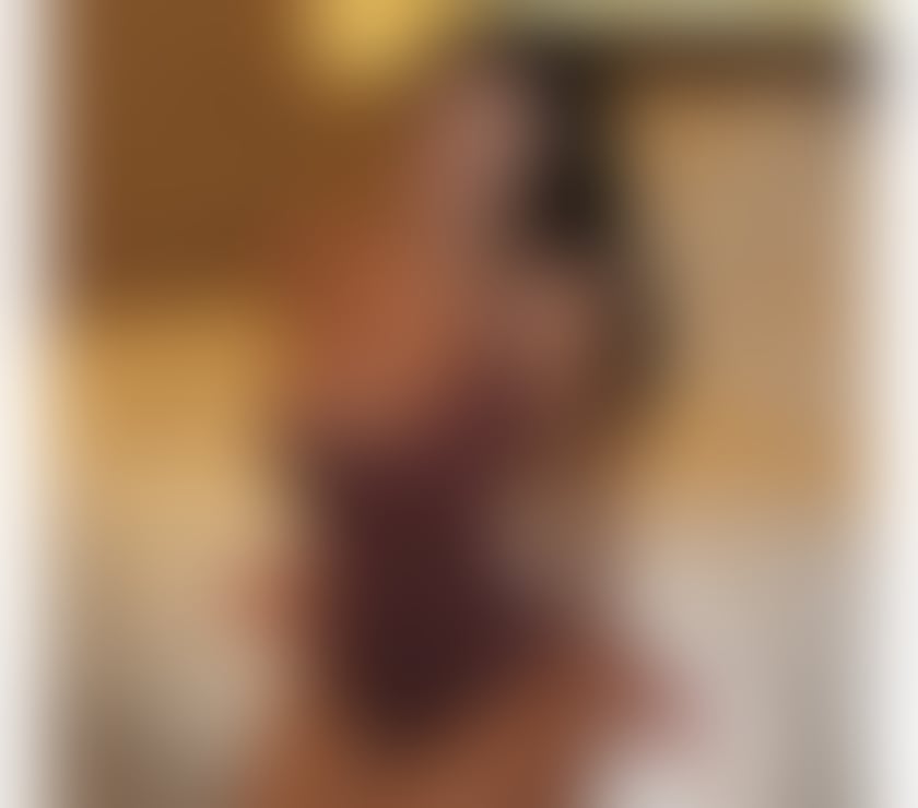 SLIM BRUNETTE ❤️ OUTCALL ONLY