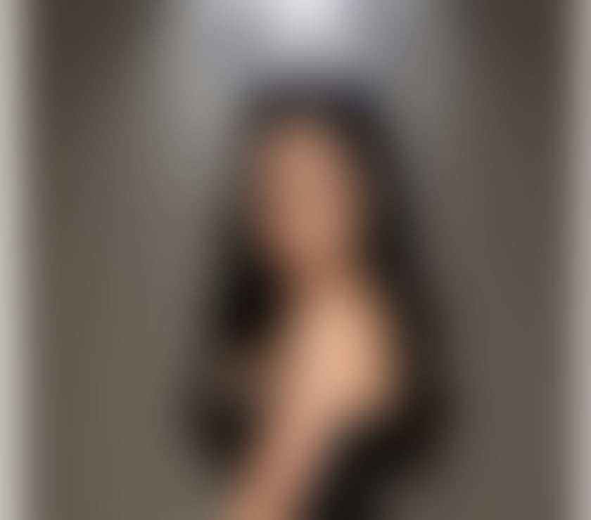 EVELYN🎁NEW IN THIS WORK🎀NEW HERE 🔴