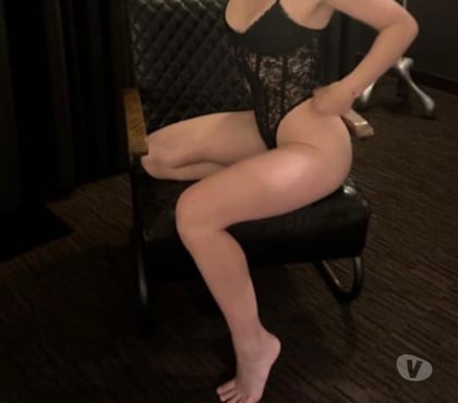 Escorts Blythe Valley Park Solihull - Photos for Hi I am Julia party girl in town only outcall 7 24 😜🔥