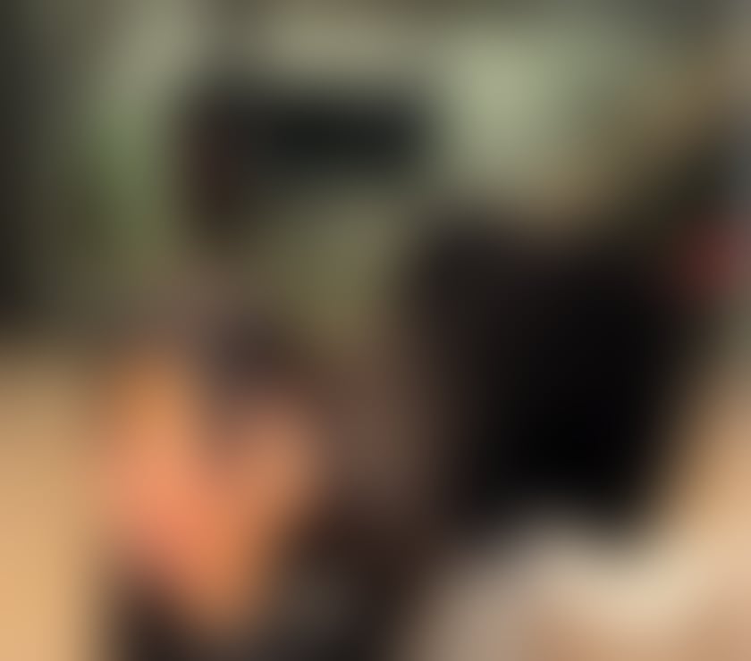 Escorts Sutton Town Centre Sutton - Photos for LARA AVAILABLE PARTY GIRL