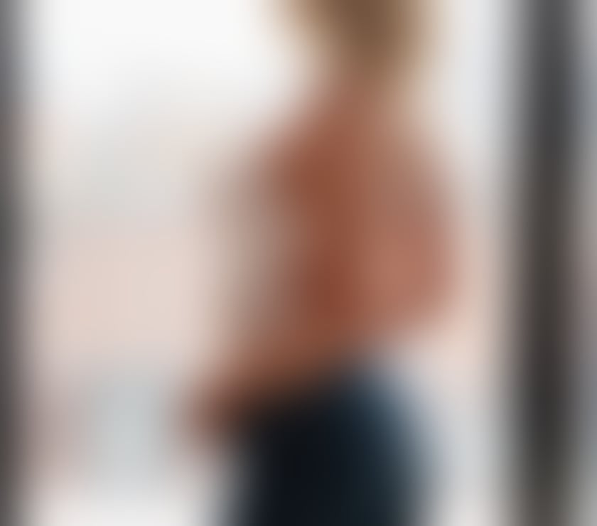 Escorts Central London Tower Hill - Central London - Photos for Blue Eyed English Blonde