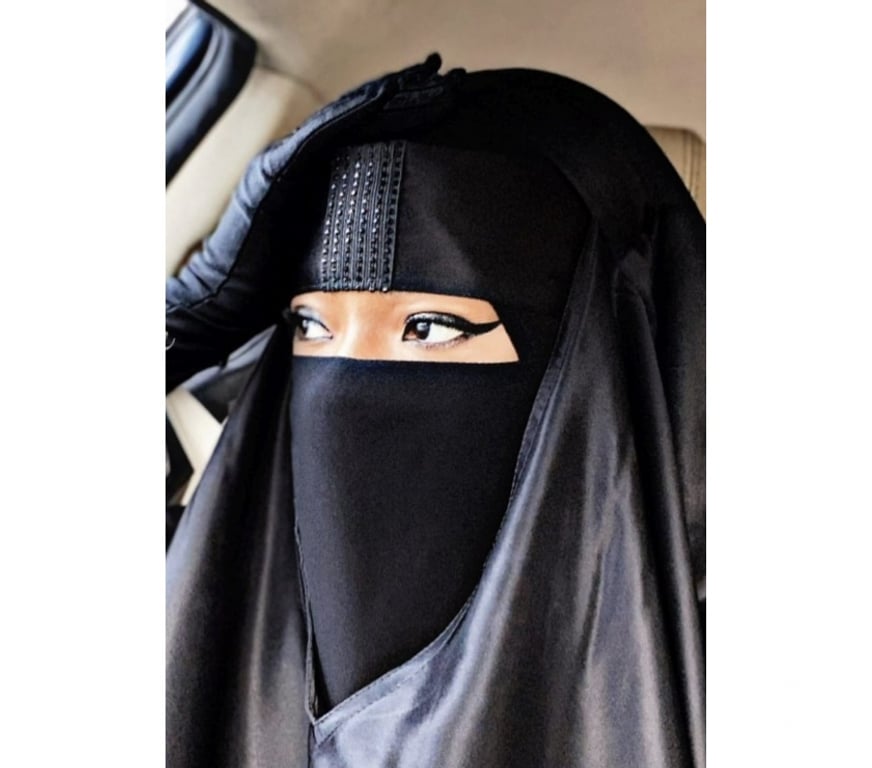 Escorts West Yorkshire Bradford - Photos for Genuine Desi girl nikaabi