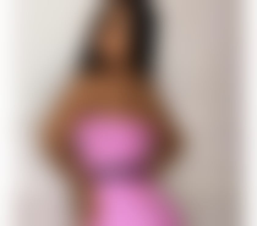 Escorts Cheshire East Crewe - Cheshire East - Photos for Julia 🌹 Sexy Party Girl 🥂