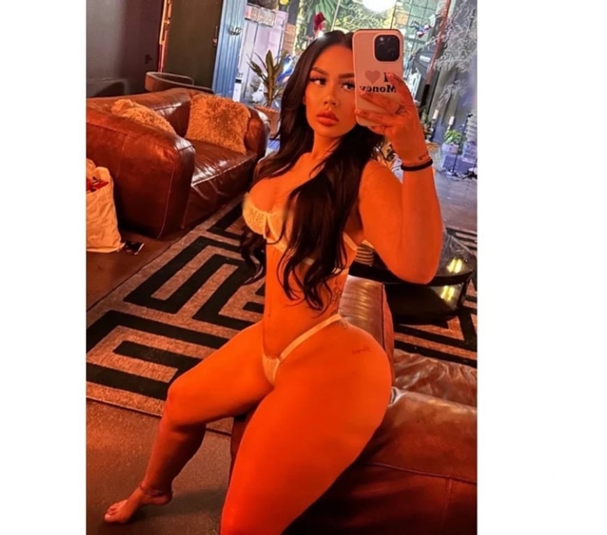 Escorts Essex Thurrock - Essex - Photos for ANNA!🔥 Best Brazilian Service in GRAYS!🔥