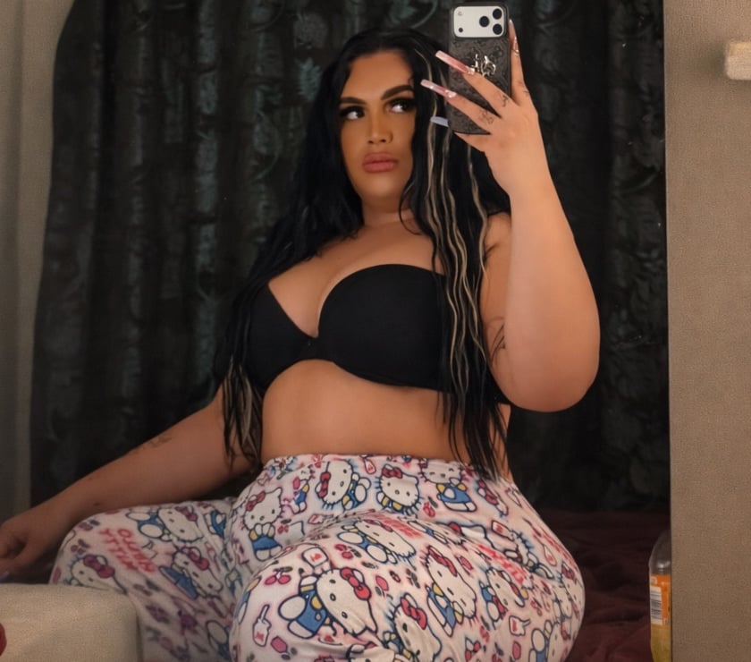 Escorts East London Chingford - East London - Photos for FAT ASS TRANS AMELIA FAT ASS BOUNCE ON UR 🍆🍑