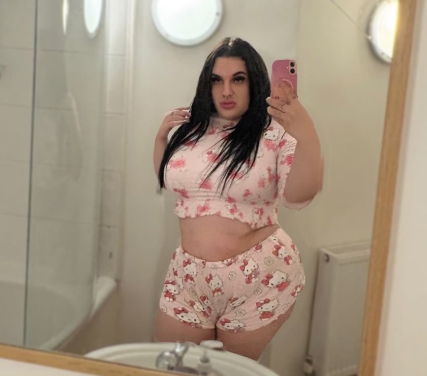 Escorts East London Chingford - East London - Photos for FAT ASS TRANS AMELIA FAT ASS BOUNCE ON UR 🍆🍑
