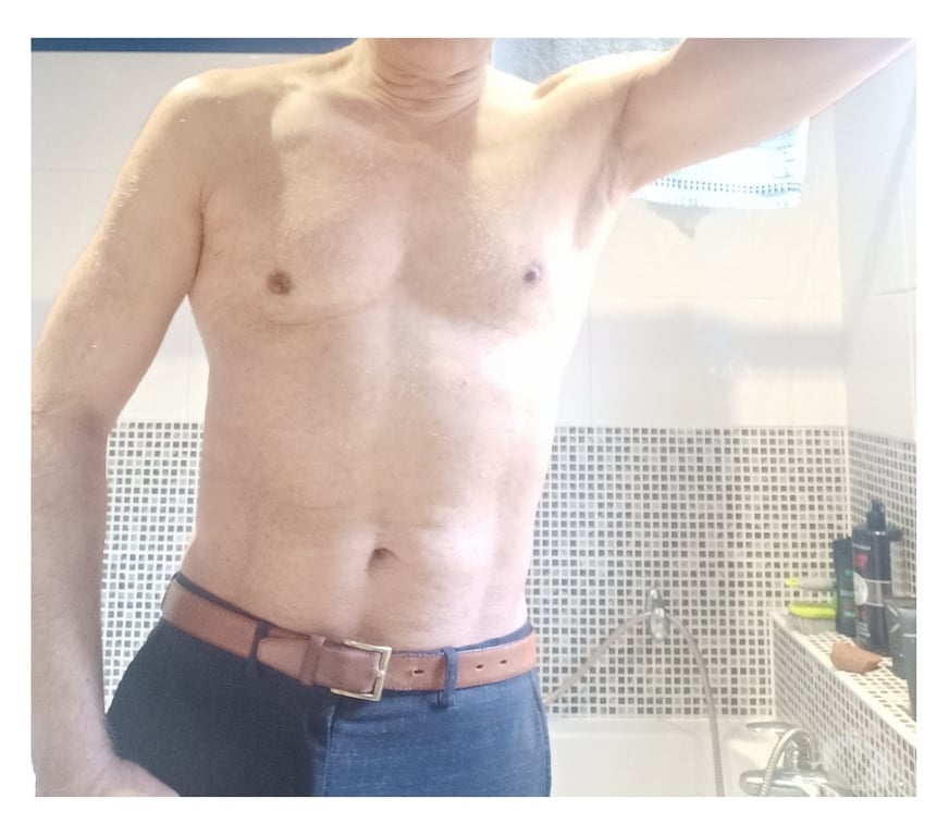  Gay massage Lancashire Blackburn with Darwen - Photos for POP Over drop your pants Enjoybj GLORYHOLE AVAILABLE