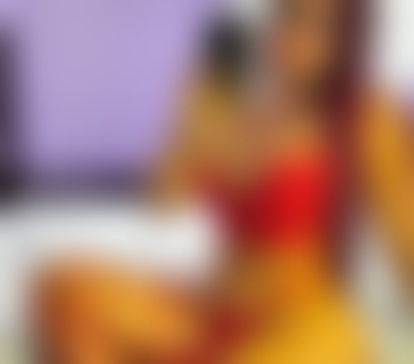 Escorts Wiltshire Swindon - Photos for 💕We are laura and lia your sweer girls