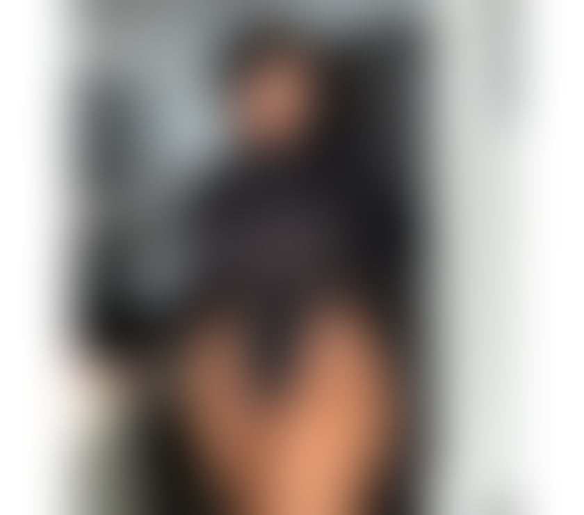 Mell sexy and spicy🌶️ big boom 🍑🔞🥂