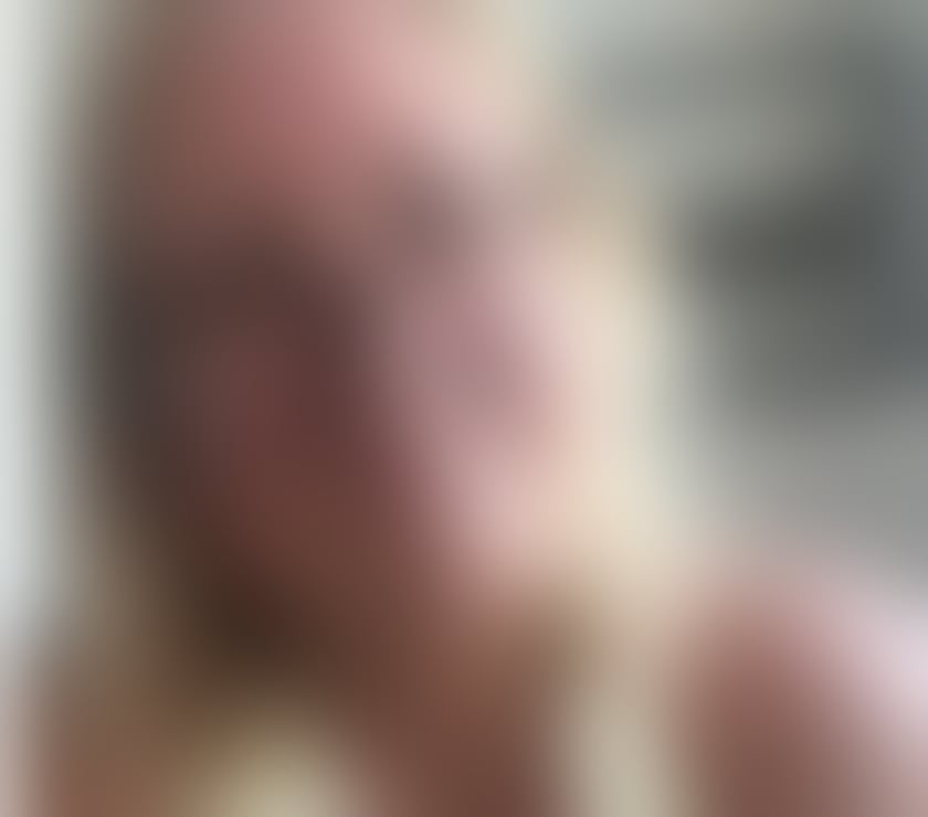 Cam calls, texting, voice calls and content