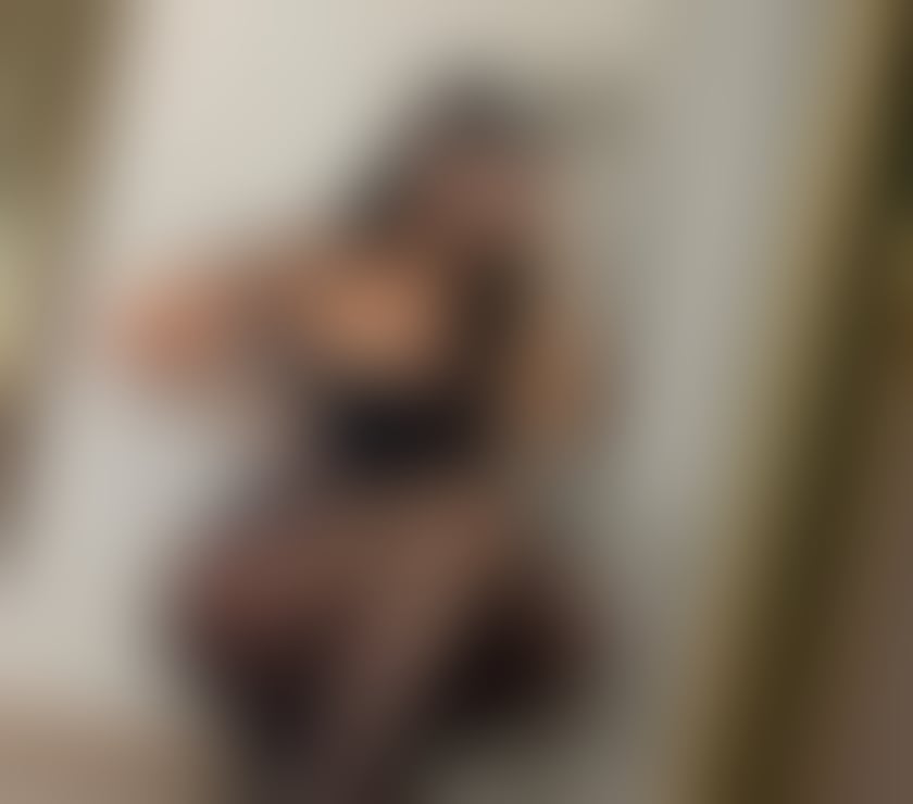  Escorts & Erotic Massage Brighton City Centre Brighton - Photos for Leyla🩵new in town