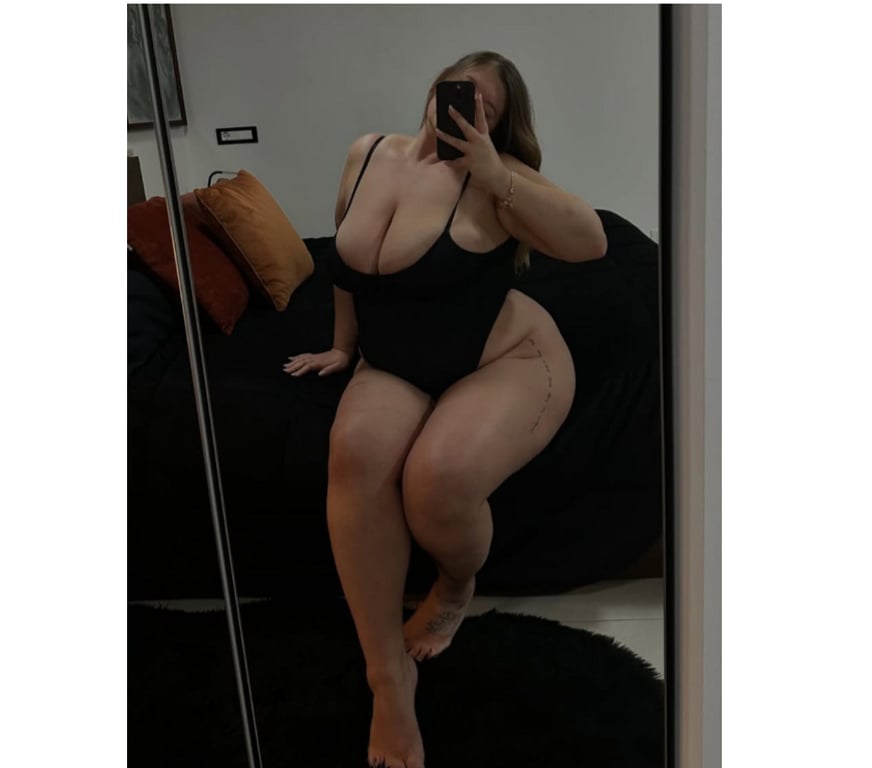 Escorts Greater Manchester Wigan - Photos for Valentina Hot Italian NEW IN THE UK❤️🫦