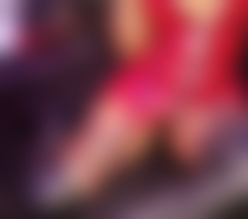 Escorts Inverclyde Port Glasgow - Inverclyde - Photos for Allure K Busty Elegant Mature