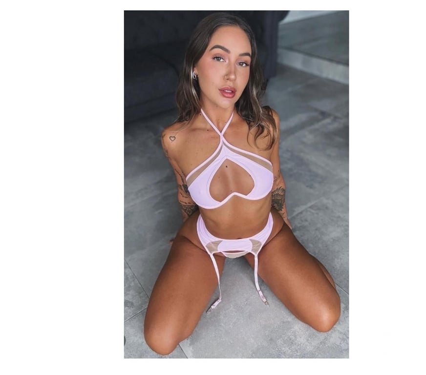 Escorts Bedfordshire Luton - Photos for Sara Perfect Body👌🏼Hot Brazilian Party Girl 🥂