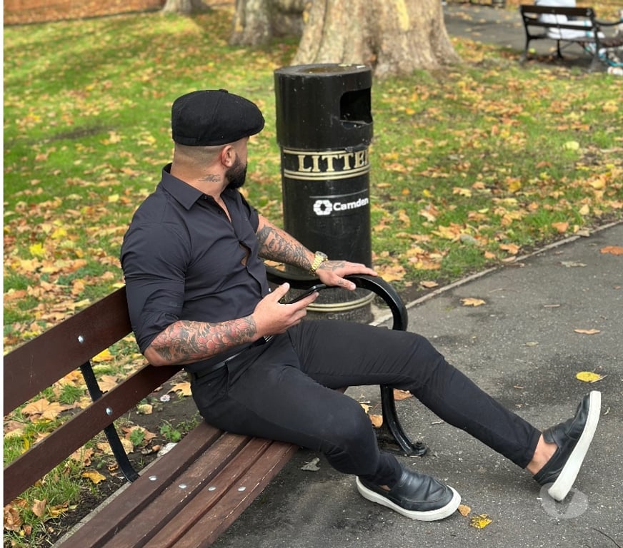  Gay massage North West London Golders Green - North West London - Photos for 🔥STRAIGHT MAN FROM BRAZIL - OUT AND DISCREET🔥