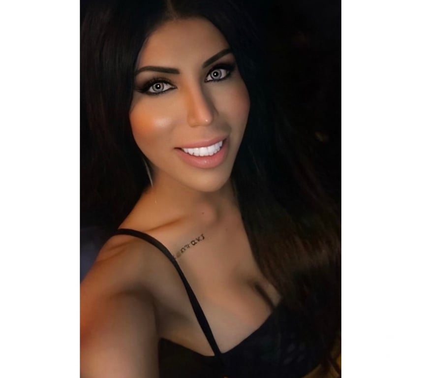 Trans Escorts Norfolk King's Lynn and West Norfolk - Photos for Michelle Spectacular, expert with beginners