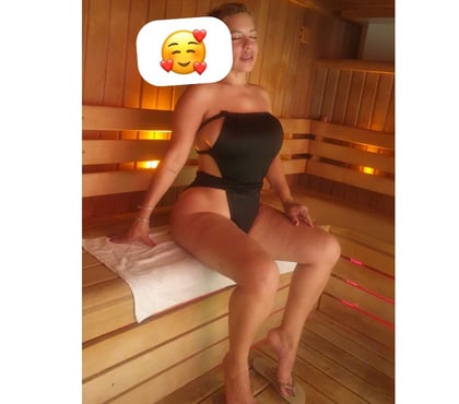 Escorts Mawneys Havering - Photos for Hi, I'm a flirty, party girl in Romford.