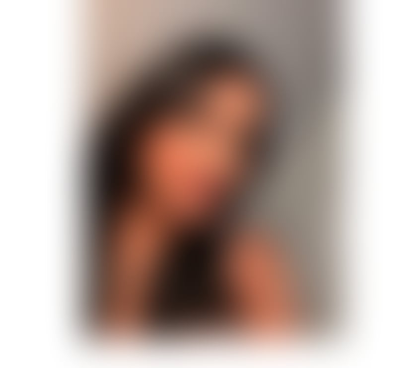 Escorts East London Canary Wharf Station - East London - Photos for JULIE PARTY 🌸 