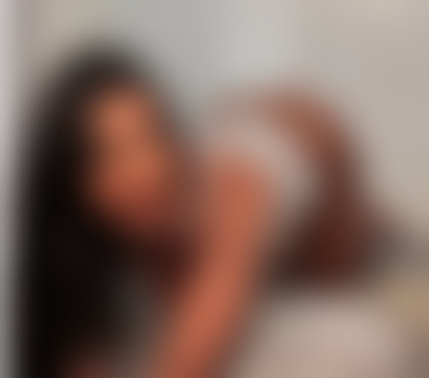 Escorts East London London City Airport - DLR Station - East London - Photos for JULIE 100% NATURAL