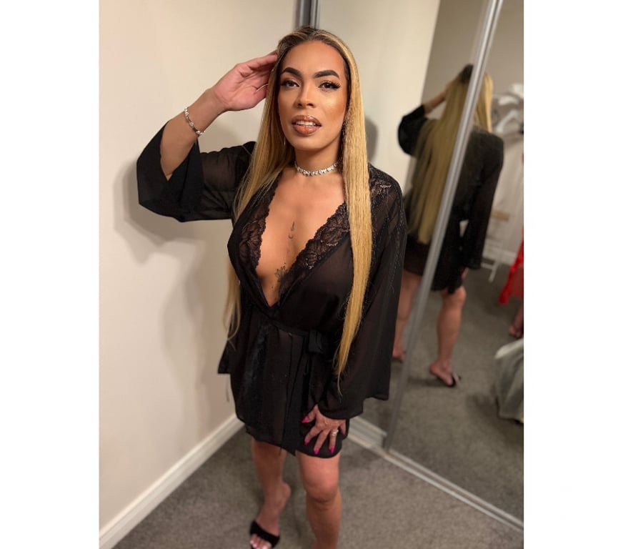 Trans Escorts Greater Manchester Manchester - Photos for Dhaya Brazil 🇧🇷 Hot 🔥Brazillian 💦XxL 🍆