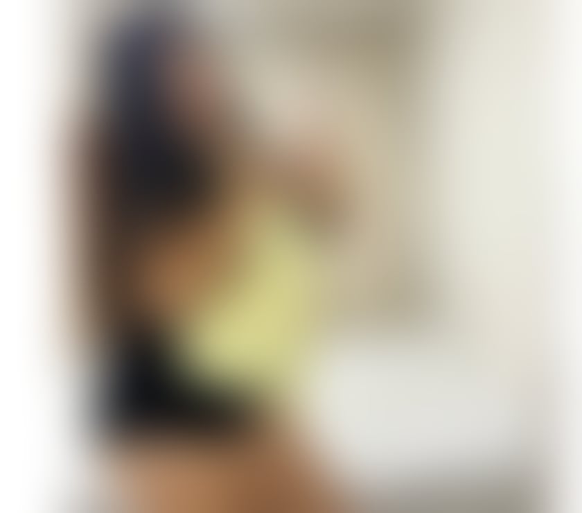 EXCLUSIVE CURVY LADY BIG BUM ❤️🍫