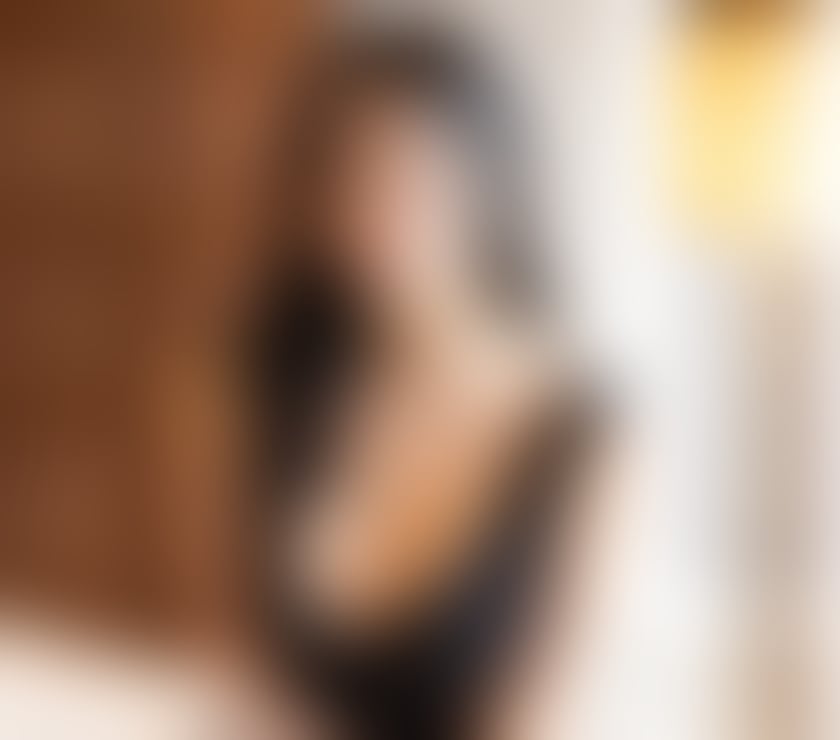 😘Charming Chinese Babe 🔞Natural NE4 07858268823