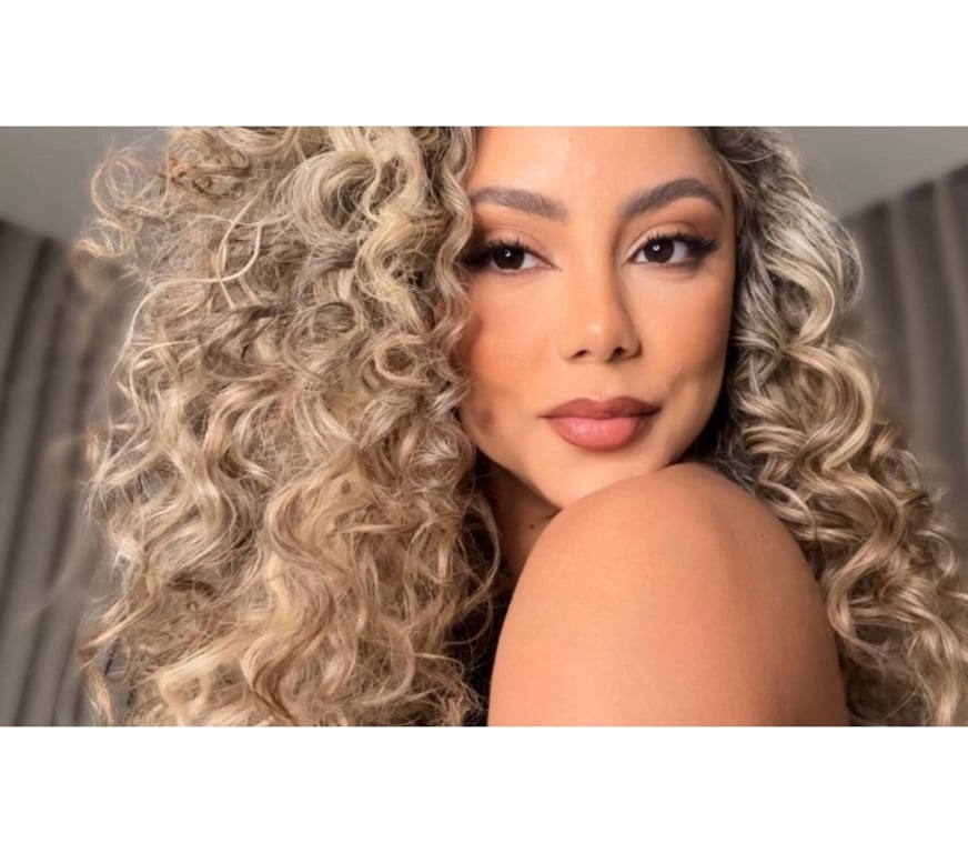 Escorts Surrey Runnymede - Photos for Tantric massage , Dip tissue with Laura