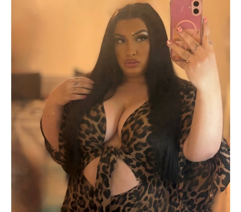 Escorts North London Edmonton - North London - Photos for TRANS FAT ASS AMELIA NEW DOLL IN CHINGFORD 🍑