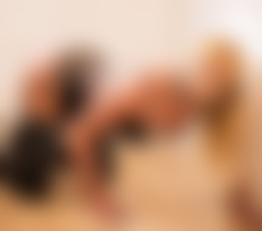 TS Dominatrix Party Delightful Brazilian Kiss MILF Fitness