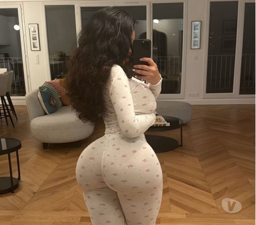 Escorts Leicestershire Leicester - Photos for Elegance, curves, and a captivating gaze🔥🔥