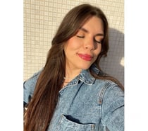 HIGH STREET CRAWLEY SWEET & SEXY💕