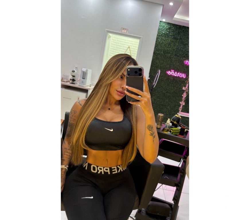 Escorts South East London Woolwich - South East London - Photos for ESTRELLA BRAZILIAN 🍑👄