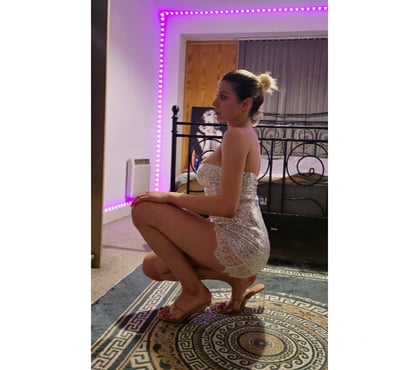 Photos for Salma Arab Model.21 CLASSY MODEL GFE WHATSAPP ME 07348207570