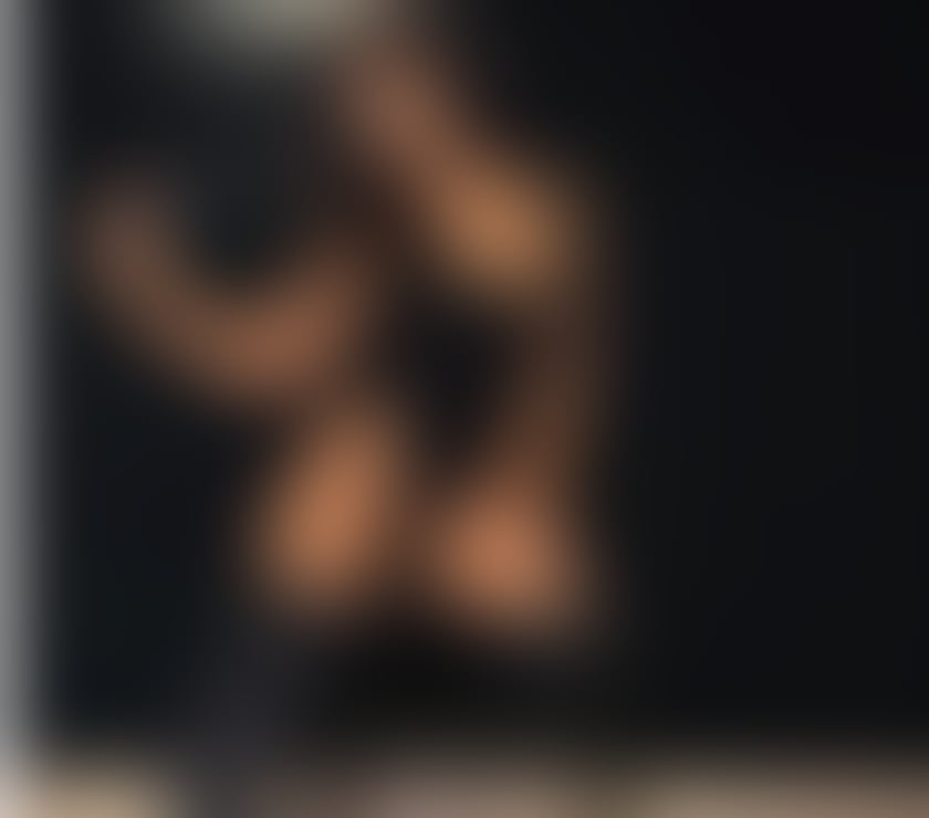 Escorts Wiltshire Swindon - Photos for Amy -Party girl -Incall and outcall