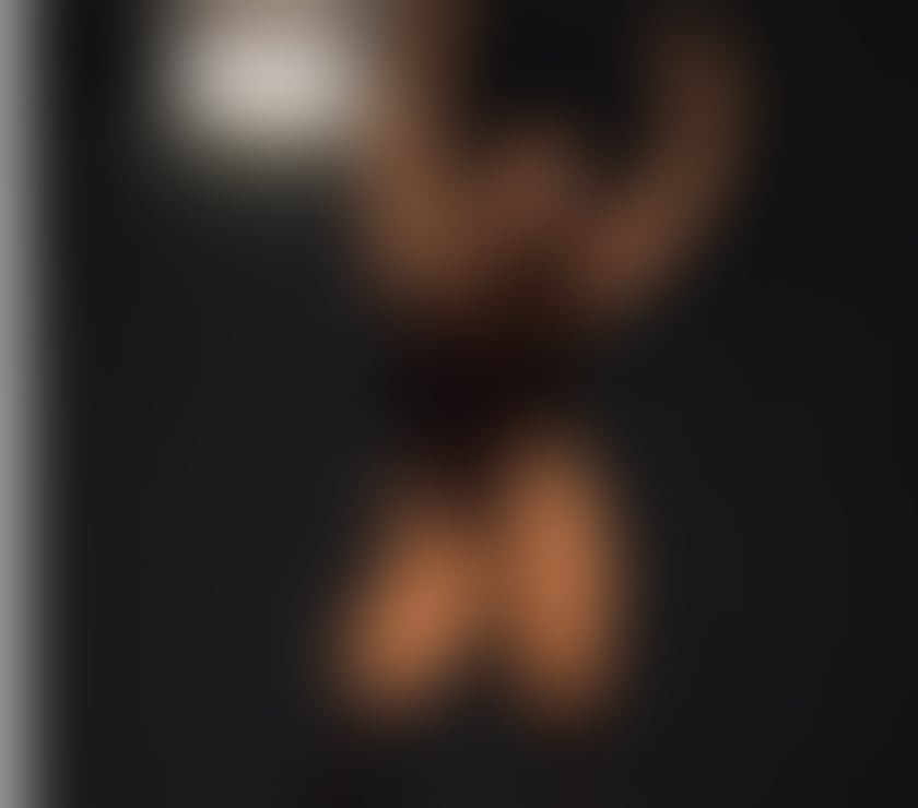 Escorts Wiltshire Swindon - Photos for Amy -Party girl -Incall and outcall