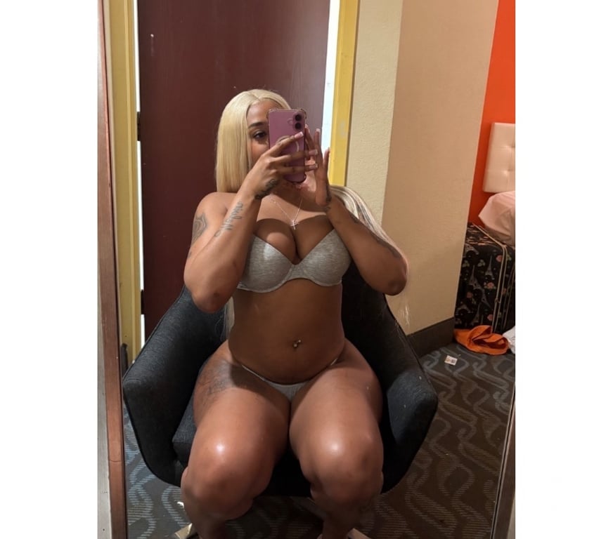 Escorts Greater Manchester Manchester - Photos for ON FIRE FOR YOU BABY 🥵🥵🥵😋😋😋🥳