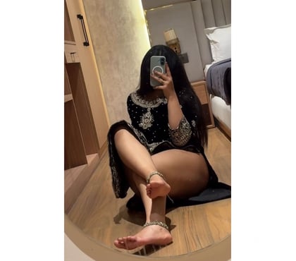 Escorts Canary Wharf East London - Photos for Desi Punjabi Independent Friendly WhtsAxp for quick reply