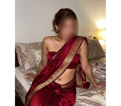 Escorts Croydon Town Centre Croydon - Photos for Charming & Genuine Relaxed Time watsap for fast reply