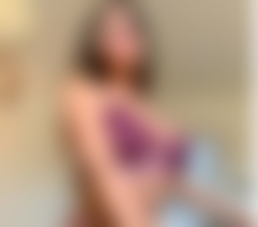 Trans Escorts West Midlands Birmingham - Photos for Kitty Brazilian Thays 🇧🇷big Bum and y big boobs