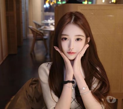 Escorts Bray Windsor and Maidenhead - Photos for 🌸 Mature Companion · Gentle & Confidential 🌸