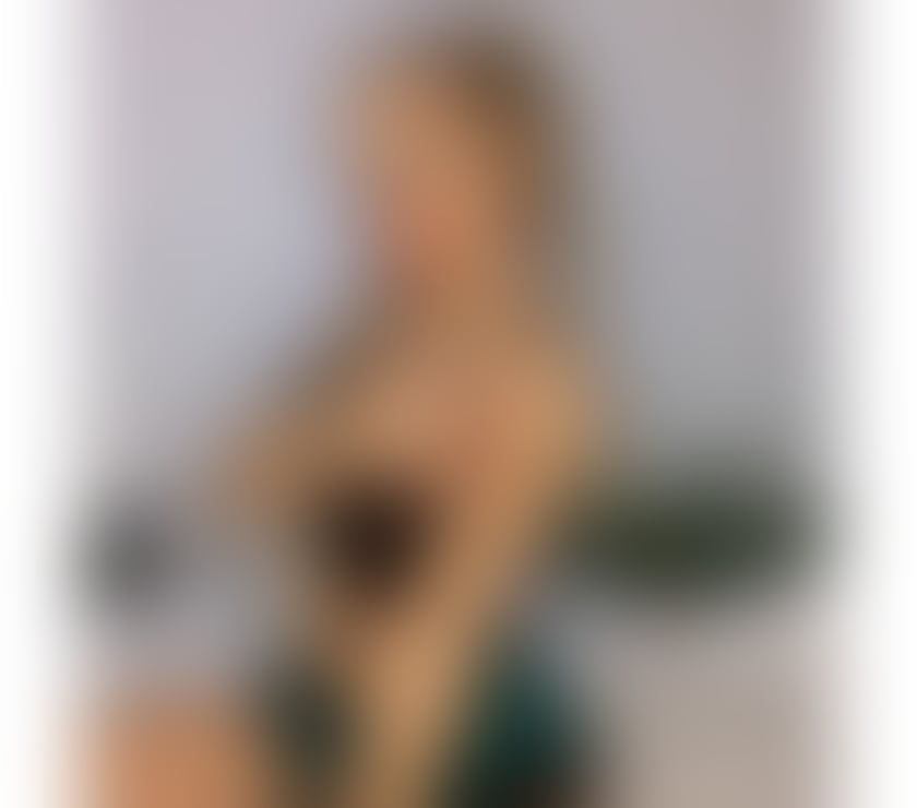 Escorts Lancashire Preston - Photos for Betty new in uk best services in town outcall only